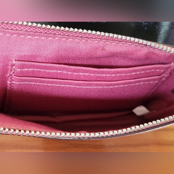 Coach Pink and Cream Buffalo Plaid Corner Zip Wristlet F67934 - Picture 7 of 12